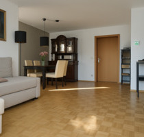 Helle 2,5 Zimmer Wohnung mit Balkon & Stellplatz zu vermieten - Krefeld Cracau
