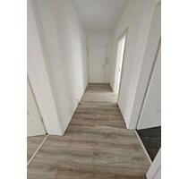2-Zimmer-Wohnung mit Badewanne – WG-geeignet! - Duisburg Laar