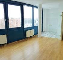 Die Außergewöhnliche - 2 Zi- Whg. Granitbad, hell und sehr ruhig - an der Uni gelegen!! - Leipzig Südost