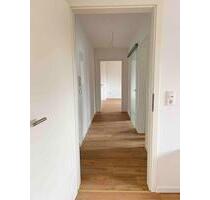 DG Wohnung Krefeld Inrath zentral 2 Zimmer KDB saniert mit KÜCHE