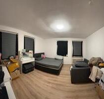 1 Zimmer Wonung mit Großer Küche in Elberfeld Zetrum - Wuppertal