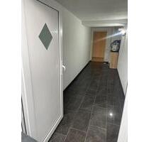 3 Zimmer Kellerwohnung - 700,00 EUR Kaltmiete, in Lollar (PLZ: 35457)