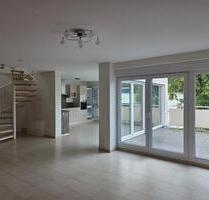Helle 4 Zimmer Wohnung - 1.500,00 EUR Kaltmiete, in Egelsbach (PLZ: 63329)