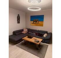 Traumhafte Dachgeschoss Wohnung mit 2,5 Zimmer u Balkon ab 01.01 - Bornheim