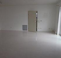 1-Zimmer Wohnung, nähe Lalling - 300,00 EUR Kaltmiete, ca.  43,00 m² in Lalling (PLZ: 94551)