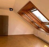 Lichtdurchflutete 3Zimmer Dachgeschosswohnung DG - Bielefeld Senne