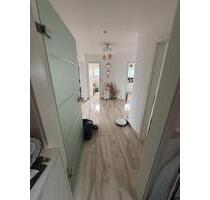 4 Zimmer DG Maisonette Wohnung in Bickenbach Renoviert