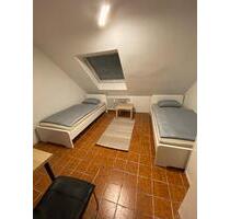 3-Zimmer Wohnung in Esslingen - 1.400,00 EUR Kaltmiete, in Esslingen am Neckar (PLZ: 73732) Hegensberg