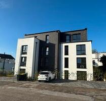 Penthouse 3 Zimmer (KFW 40) mit Dachterrasse und Traumausblick - Solingen Höhscheid
