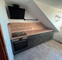 3 Zimmer Dachgeschosswohnung in Dörfles-Esbach