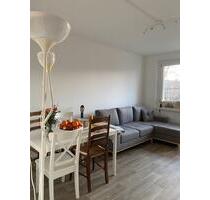 Küchenübernahme - Helle 3 Zimmer Wohnung mit Balkon und Badewanne - Halle (Saale) Halle-Neustadt