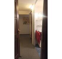 1 Zimmer vollmöbliert - 480,00 EUR Kaltmiete, in Burghausen (PLZ: 84489)