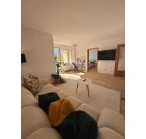 Erstbezug nach hochwertiger Renovierung! Möblierte 2-Zimmer Whg. - München Allach-Untermenzing