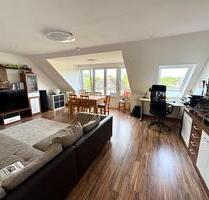 Helle gut geschnitte 3 Zimmer Wohng., EBK, Stellplatz - Uelzen