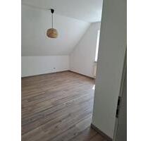 Helle 2 Zimmer Wohnung in Brosen - Kalletal