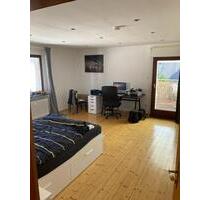 WG Zimmer in freundlicher 6er WG (Haus mit Garten) - Erzhausen
