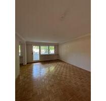 Geräumige 3,5-Zimmer Wohnung - 1.630,00 EUR Kaltmiete, in Haar (PLZ: 85540)