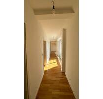 Kürzlich ausgebaut für Paare oder Familien - 3,5 Zimmer mit Dachterrasse! - Dachau