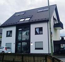 3 Zimmer 84 qm² Terrasse Carport modern barrierefrei zentral Einbauküche - Wiehl