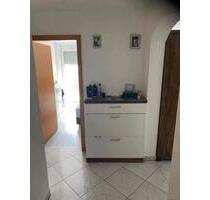 Wg Zimmer in einer 3 Zimmer Wohnung - Remseck am Neckar