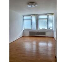 WG-Zimmer im Herzen Heilbronns - 500,00 EUR Kaltmiete, ca.  64,00 m² in Heilbronn (PLZ: 74072)