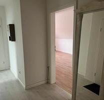 3 Zimmer DG Wohnung in HamfeldeSt. zu vermieten - Sandesneben