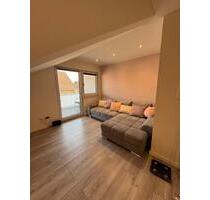 2 Zimmer DG - inkl. EBK - 690,00 EUR Kaltmiete, in Plattling (PLZ: 94447)