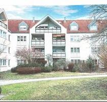 2,5 Zimmer Wohnung mit Loggia und moderner Einbauküche - Neu-Ulm Ludwigsfeld