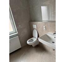 NEU Erstbezug nach Kernsanierung 4 Zimmer Wohnung in Linden