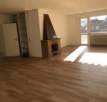 Großzügige 4-Zimmer Wohnung mit Kamin in zentraler Lage - Minden Kuhlenkamp