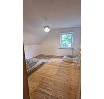WG Zimmer , 2er WG , Frauen WG Haus mit Garten und Garage Zentral - Dinslaken