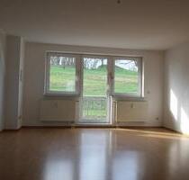 *Wohnen auf dem Land* 2-Zimmer + Balkon + EBK - Penig