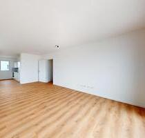 Ideal für Paare und junge Familien: 3 Zimmer mit EBK und Balkon - Mühlheim am Main