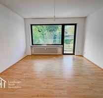 gemütliche 3,5 -Zimmer Erdgeschoss Wohnung mit Balkon - Bienenbüttel