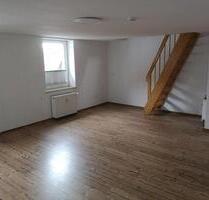 4 Zimmer WZ, Küche, Bad, SZ und 2 weitere Zimmer im DG - Extertal
