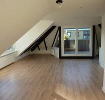 Preetz, indiv.exkl. 2 Zi.-DG-Wohnung, Erstbezug nach Renov.San. - Schwentinental