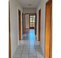 3 Zimmer DG-Wohnung in ruhiger Lage - Schwebheim