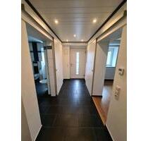 Moderne 2 Zimmer mit Offener Küche und Klima in Uhlbach - Stuttgart Luginsland