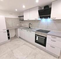 Schöne und helle 2 Zimmer + Terrasse + Stellplatz - Weil der Stadt