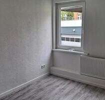 Schwenningen: 1 Zimmer Apartment, Dusche +WC, direkt Hochschulen - Villingen-Schwenningen