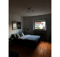 Helles WG-Zimmer in Karlsruhe Rüppurr mit Balkon und großen