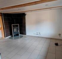 Obergeschosswohnung 3.54 Zimmer Küche Bad 