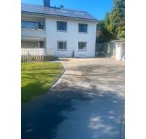 3 Zimmer Erdgeschosswohnung - 600,00 EUR Kaltmiete, ca.  80,00 m² in Bad Salzuflen (PLZ: 32108) Ehrsen-Breden