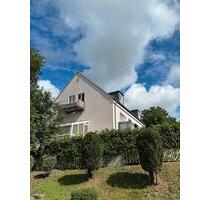 Schöne 3-Zimmer Maisonette-Wohnung mit Wintergarten, Terrasse, eigenem Garten und Hobbyraum in naturnaher Lage! - Chemnitz Euba