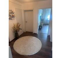 Schöne 3-Zimmer Wohnung mit eigenem Eingang ab September - Marl