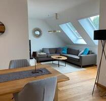 Helle, neuwertige 4-Zimmer Dachgeschosswohnung in Illertissen