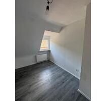 Kernsanierte 2 Zimmer Wohnung - 600,00 EUR Kaltmiete, ca.  55,00 m² in Ispringen (PLZ: 75228)