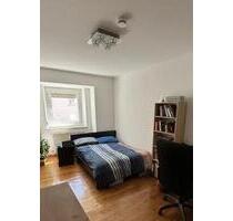 20 m² möbliertes Zimmer in 2er-WG mit eigene WC - Lich