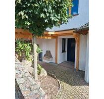 2 Zimmer Wohnung Parterre in Hallgarten - Oestrich-Winkel