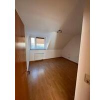 3 Zimmer Wohnung mit Einbauküche und Balkon - Freudenberg